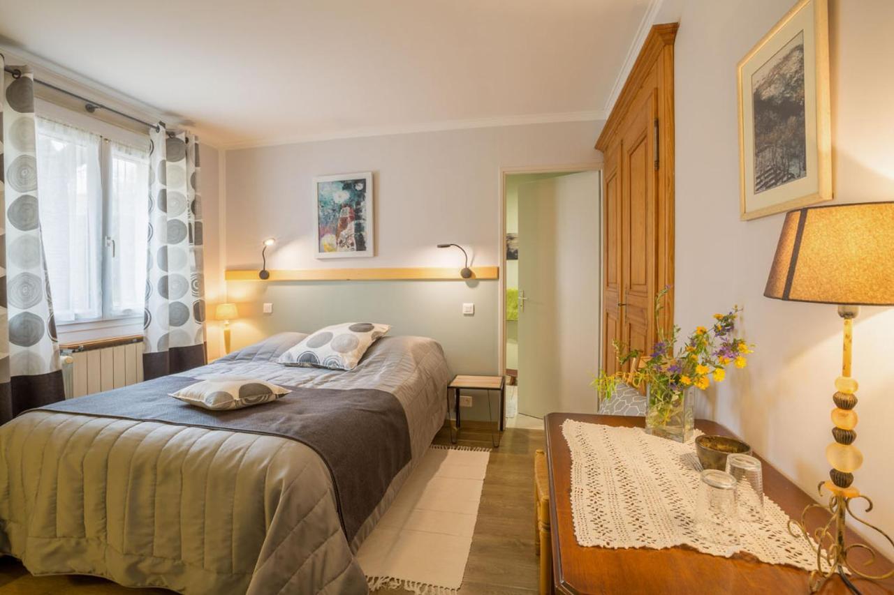 Gite De Groupe 15 A 19P, Parc, Salle De Reception - Chambres D'Hotes En Semaine 빌르뇌브-드-베르 외부 사진